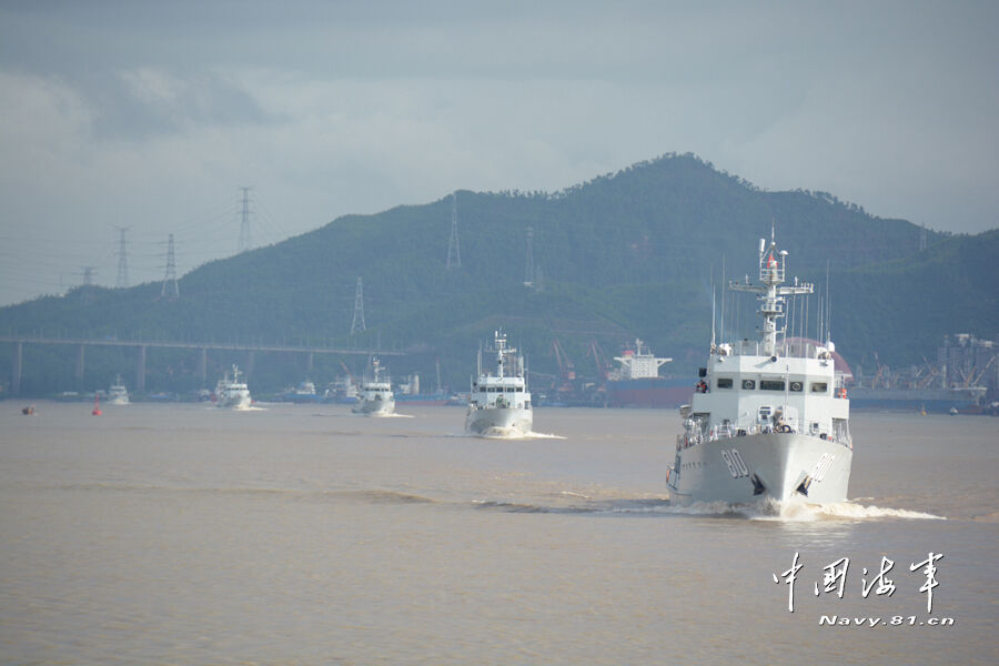 南海舰队某水警区开展实扫智能战雷训练