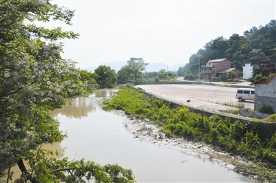 河道整治前后对比