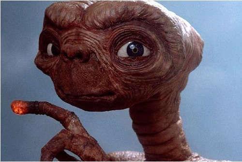 外星人体型有多大宇宙学家称如北极熊一样庞大