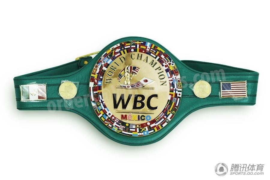 组图:炫车晒钱都out了!梅威瑟开始玩金腰带