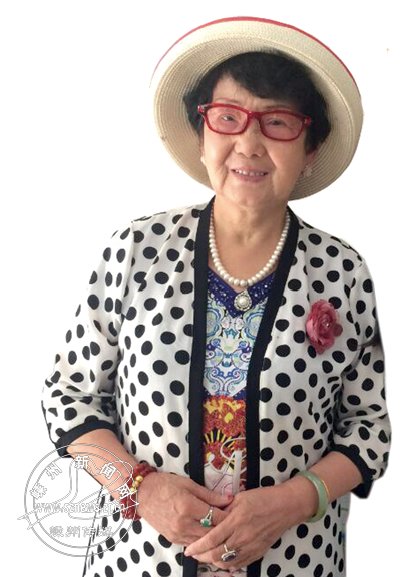 83岁女首富吴胜明图片