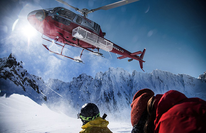 极限勇士垂直山坡挑战滑雪 惊心动魄