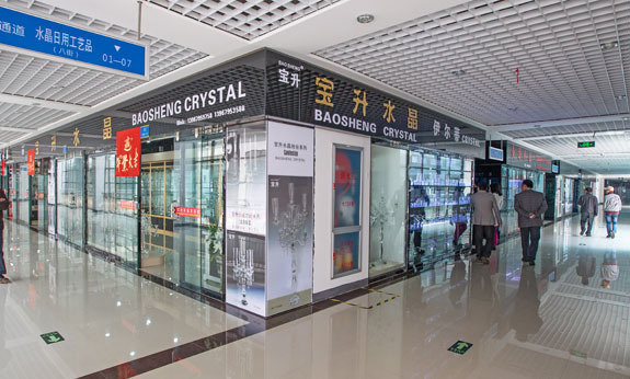 施振强用忠诚和智慧担起经济新常态下的千斤重任