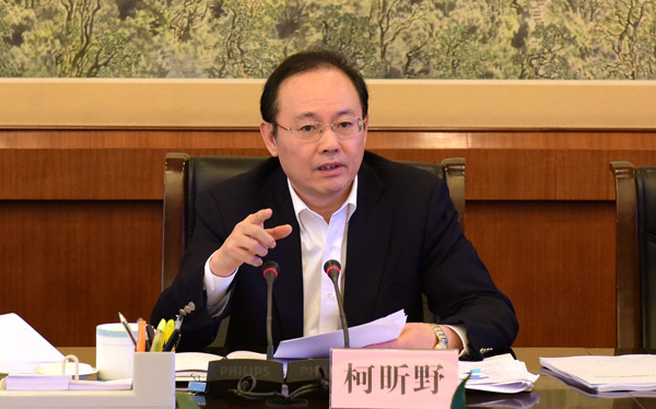 柯昕野在镇(街道)书记"新春下基层,齐抓开门红"工作汇报会上强调:紧盯