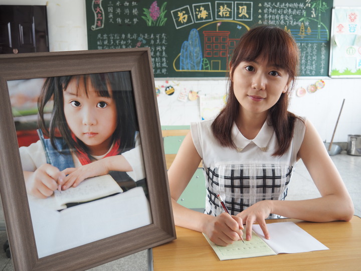 2016即时报道 正文6月30日,东阳市佐村镇清秀希望小学,"大眼睛"麻倩倩