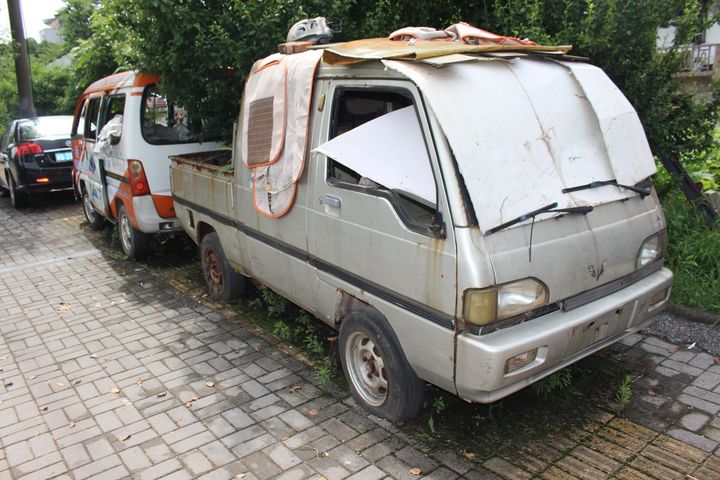 7月起金华要大清理"僵尸车"