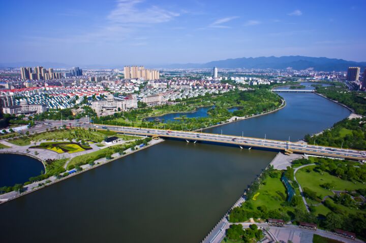 爱摄家|在云端 我从空中拍东阳--金华频道