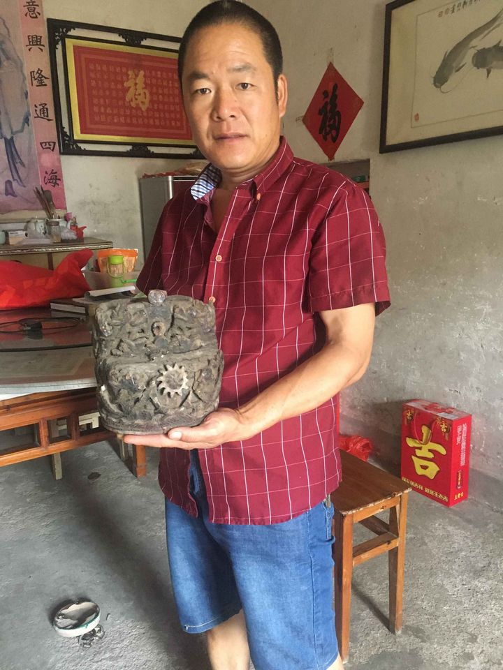 金东农民淘到明代山山帽 央视《鉴宝》专家赞眼力好