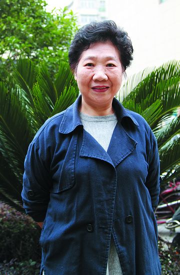 普陀:热心肠的"闲人"范大姐