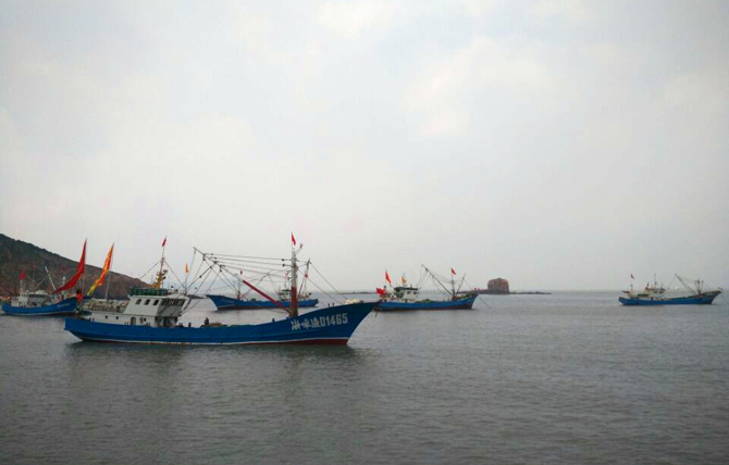 五龙乡定置张网渔船开捕