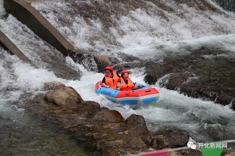 钱江源头第一漂开漂上演夏日速度与激情