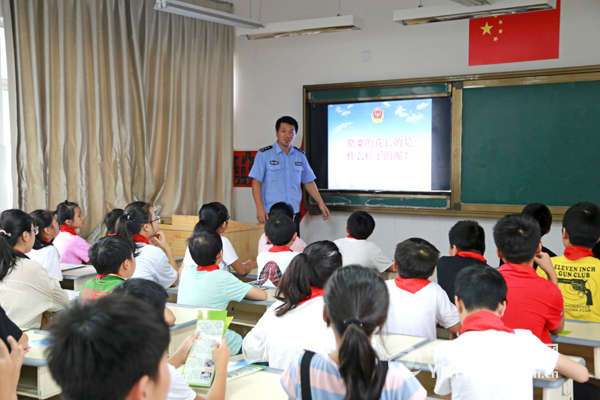台州市法治宣传规范化乡镇(街道)建设推进会在玉举行