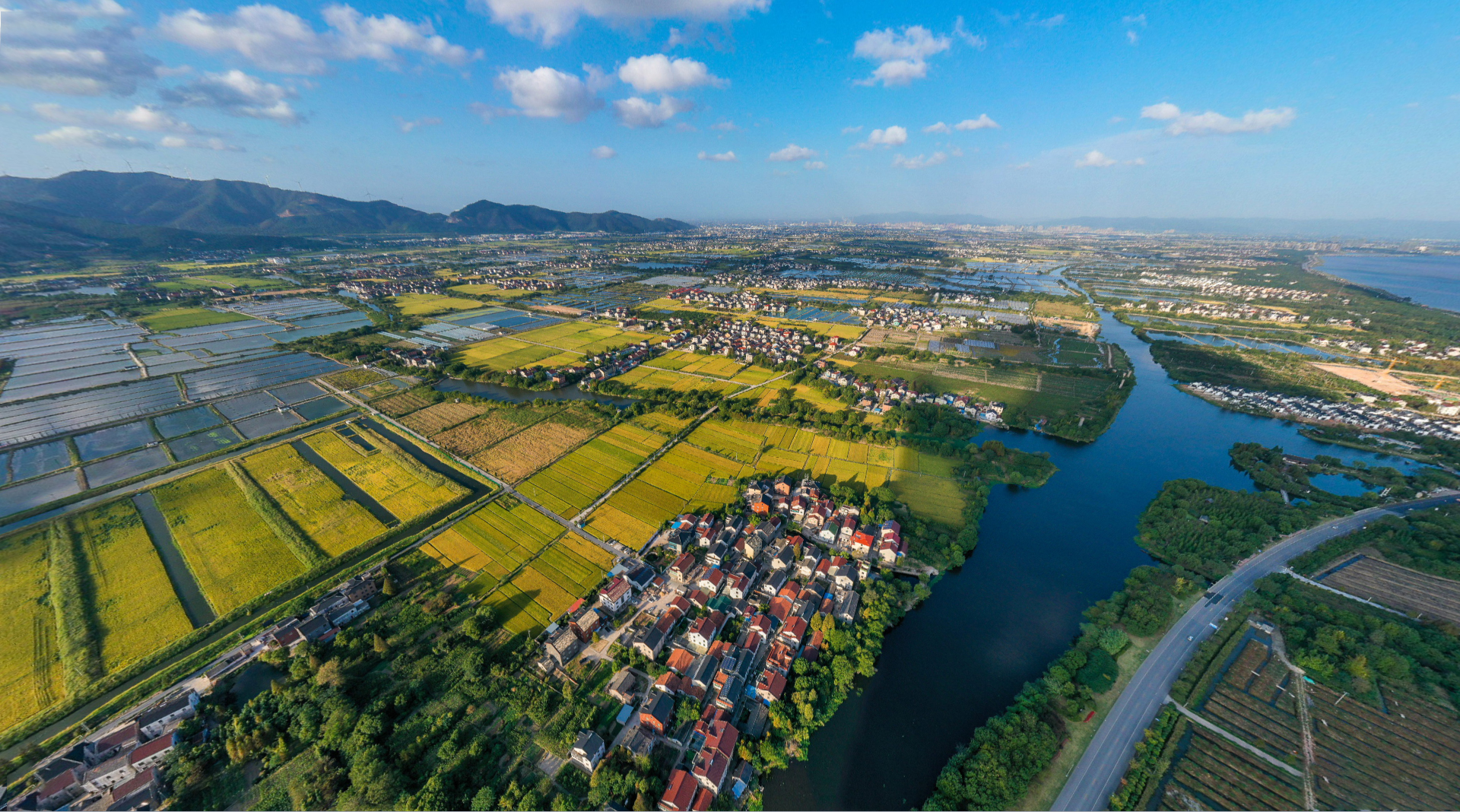 长兴新闻网_感受浙北传奇