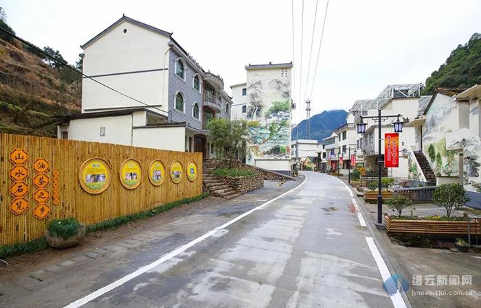 石笕乡位于缙云县南部,东与大洋镇毗邻,南与青田县交界,西与丽水市