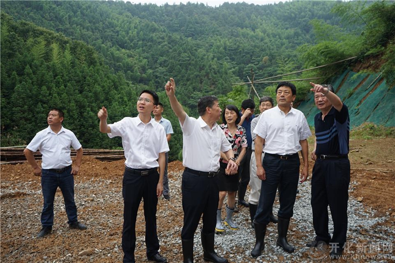 浙江省人大民宗侨外委主任委员郭剑彪来开化调研民族工作