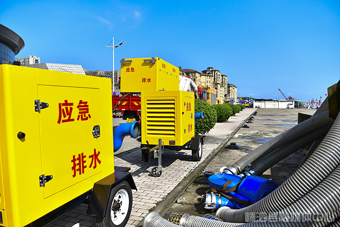 我县新购强排设施 提升排涝能力