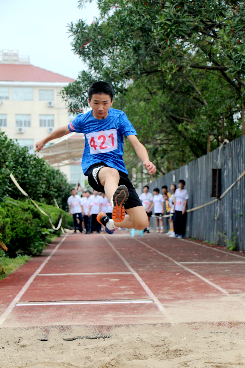 楚门一中隆重召开第二十三届校秋季师生运动会-玉环新闻网