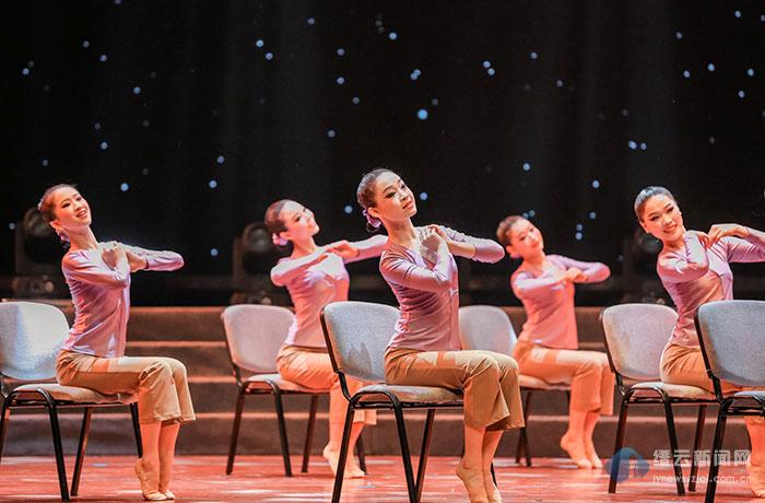 群舞《我等你》