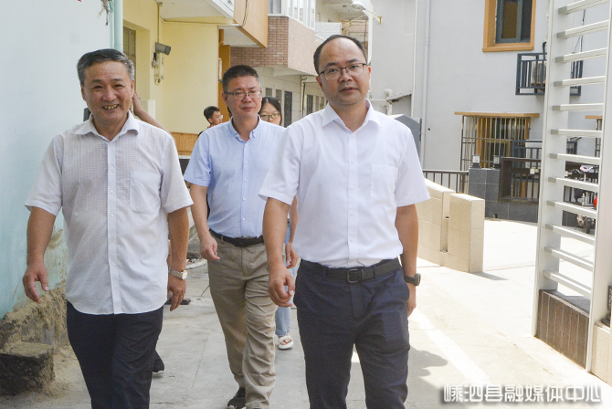 杨松实地调研检查我县创建全国文明城市工作落实情况