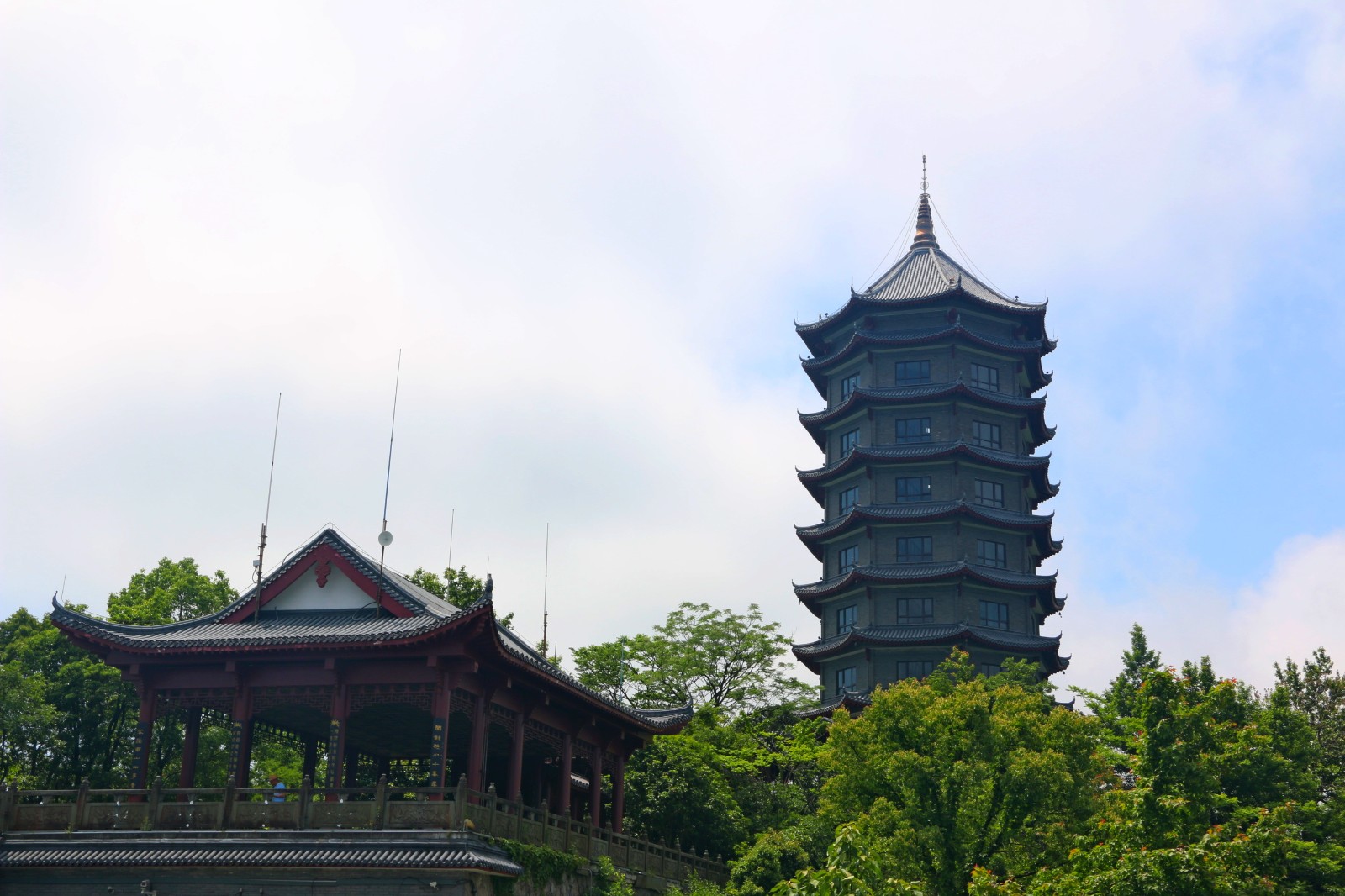 图说丨石浜山上风光好 赏景锻炼两相宜-路桥新闻网