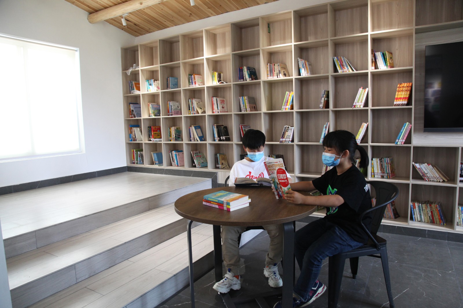 图说乡村书屋文化润富