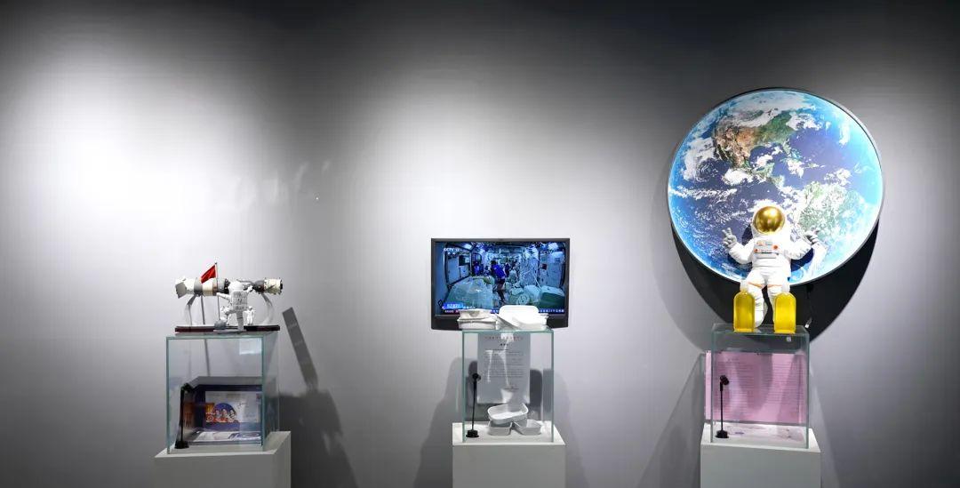 Huangyans Contributions to the Shenzhou-20 Mission