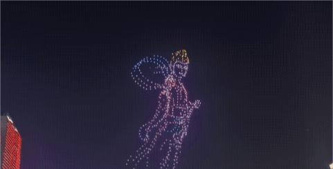 A Thousand Drones: Weaving Heritage with Digital Light
