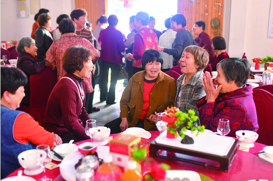 ������Ũ